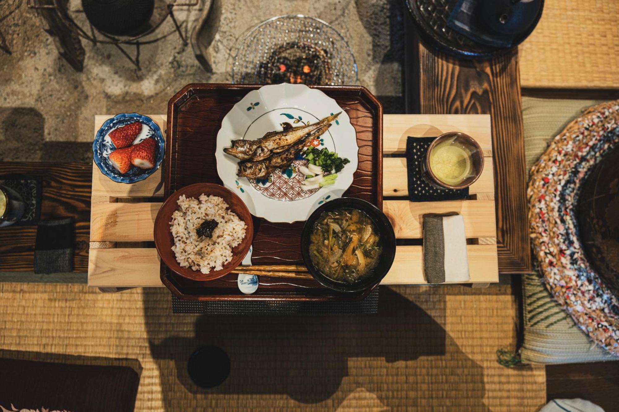 一汁一菜の宿　ちゃぶダイニング Ichiju Issai No Yado Chabu Dining Unforgettable Farmstay Experience In Deep Kyoto Ayabe Exterior photo